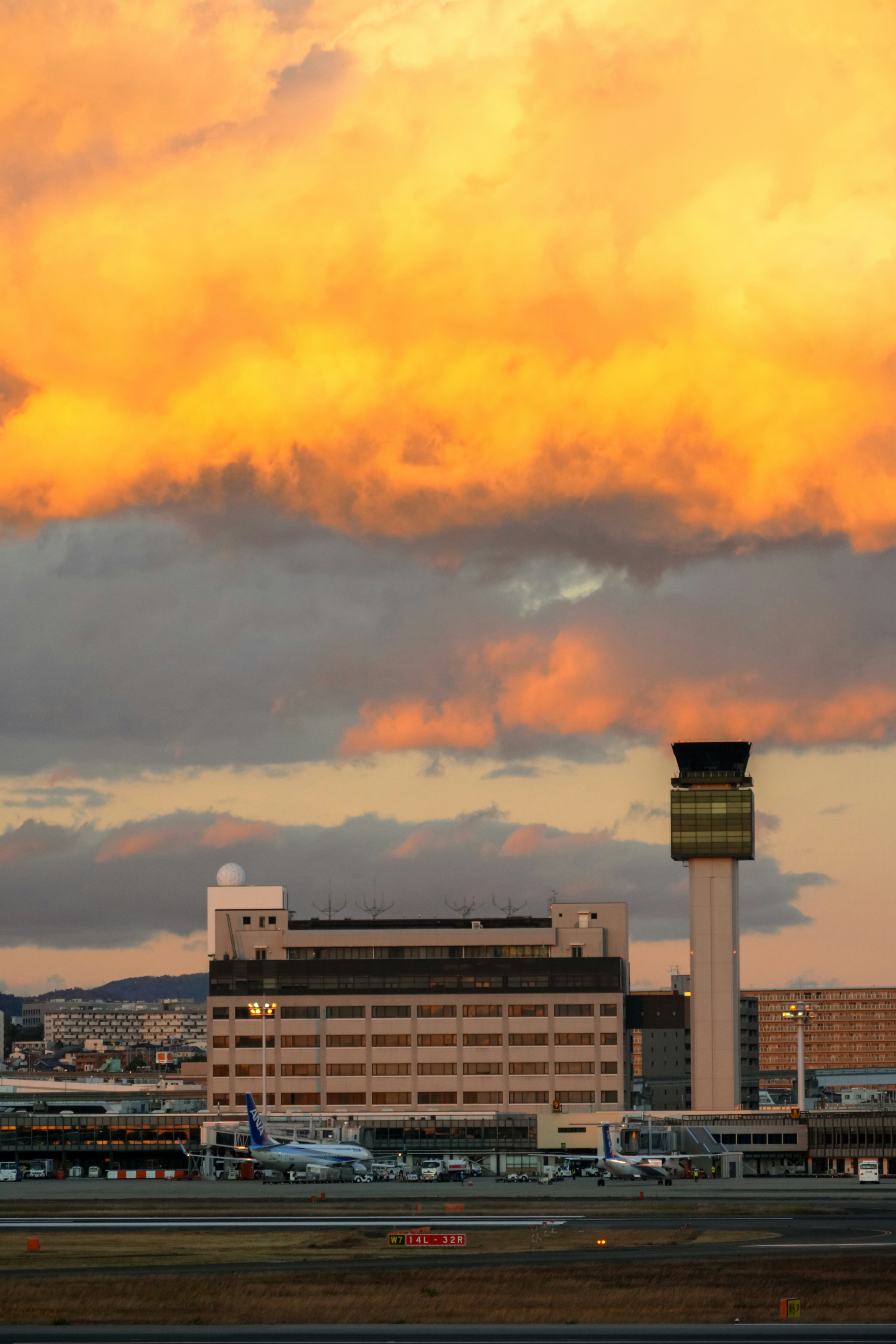 Hat trick oxcm66X1Dao unsplash